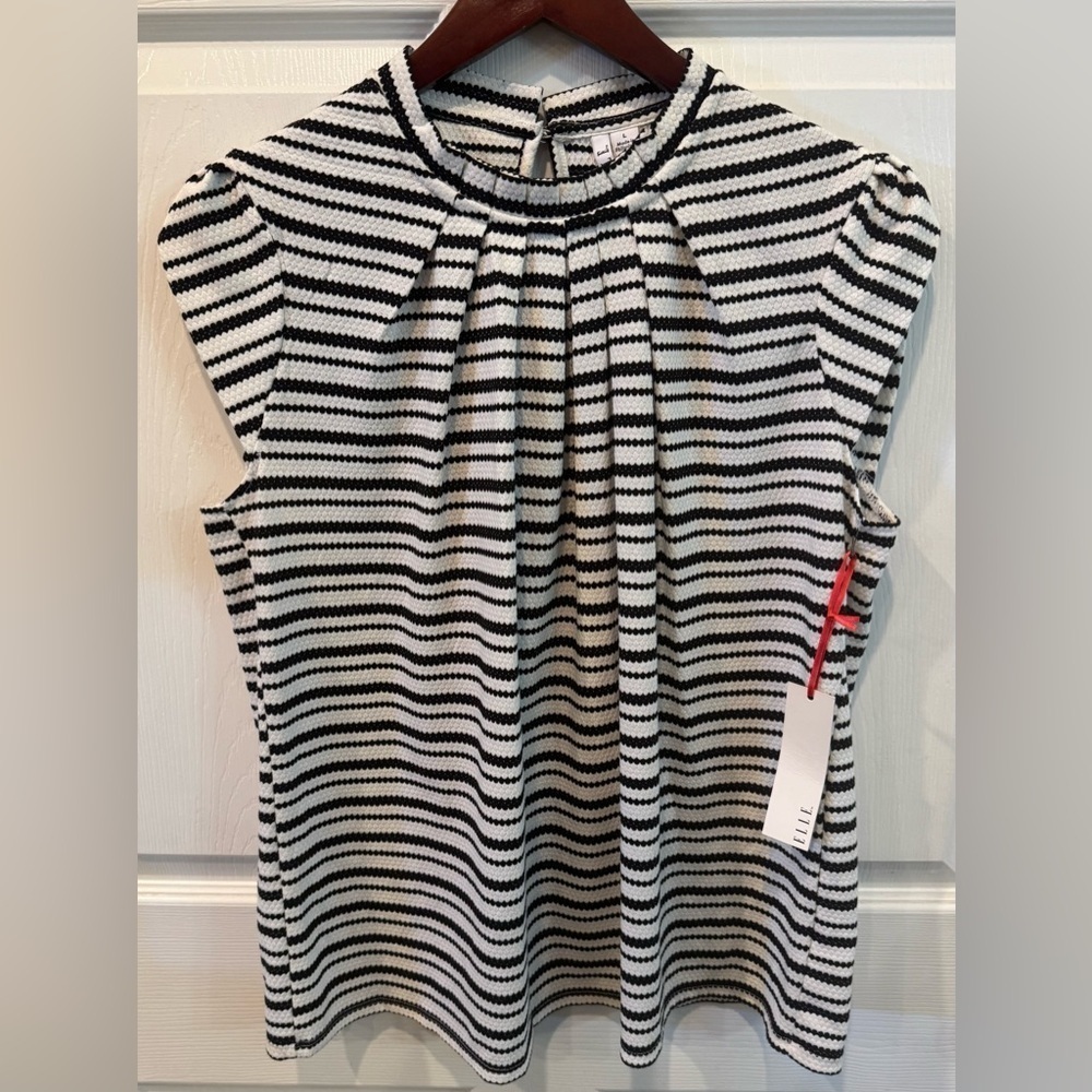 ELLE Black & White Geometric Scallop Stripe Cap Sleeve High Neck Top Size Large